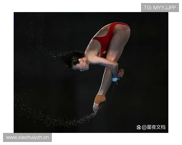 伏明霞当年跳水赚的钱，够我躺平到下辈子了